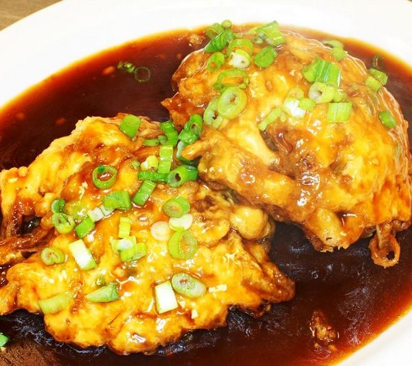Order 77. House Special Egg Foo Young food online from Hai Sun Chinese Restrnt store, Brooklyn on bringmethat.com