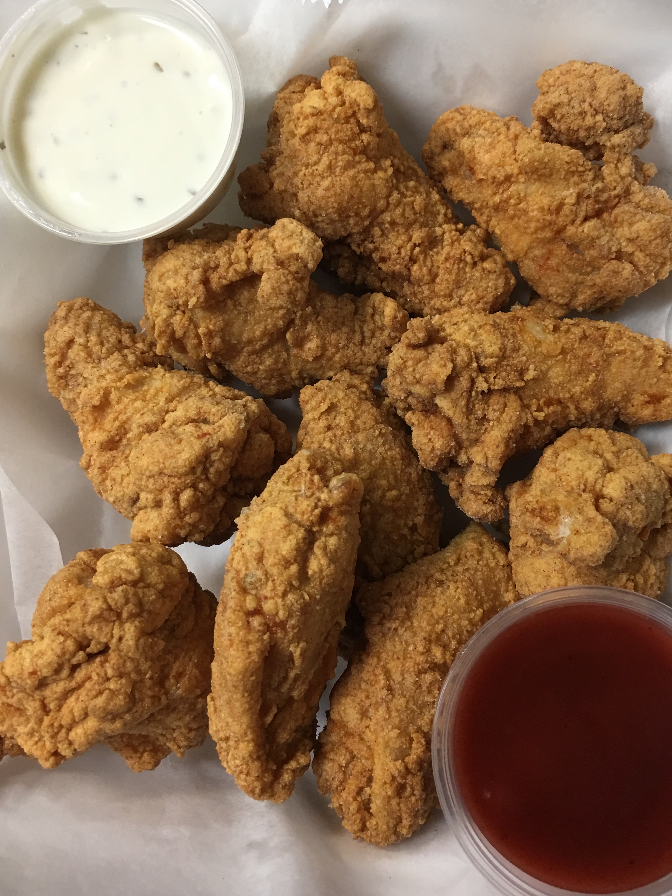 Order 20 Wing Dings Special food online from Ray Pizza store, Detroit on bringmethat.com
