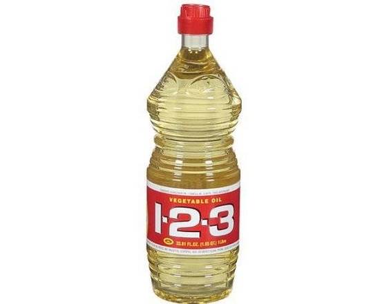 Order 1-2-3 Vegetable Oil  33.81 Oz food online from Pacific Liquor Market store, Bell Gardens on bringmethat.com