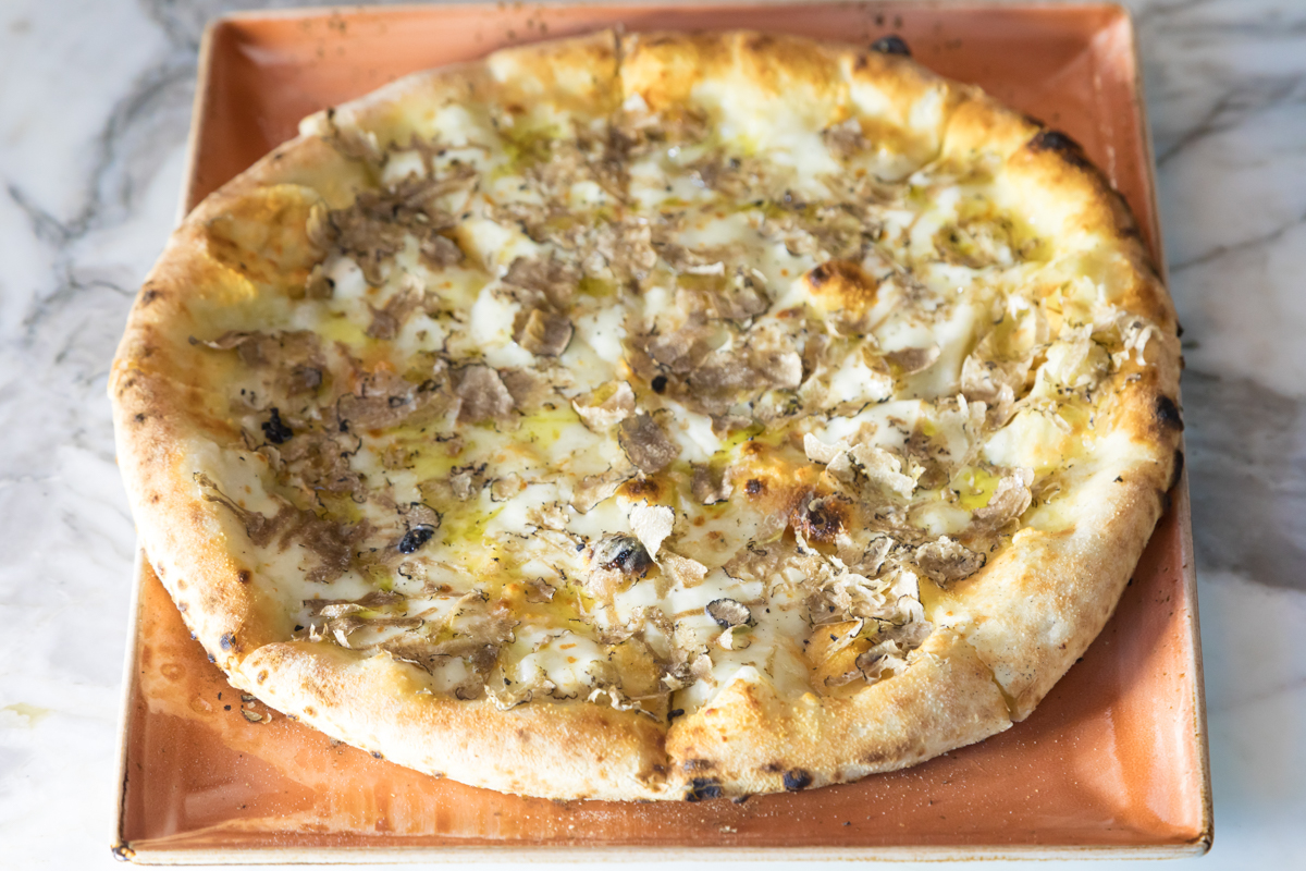 Order Pizza al Tartufo Nero food online from Primo Italia store, Torrance on bringmethat.com