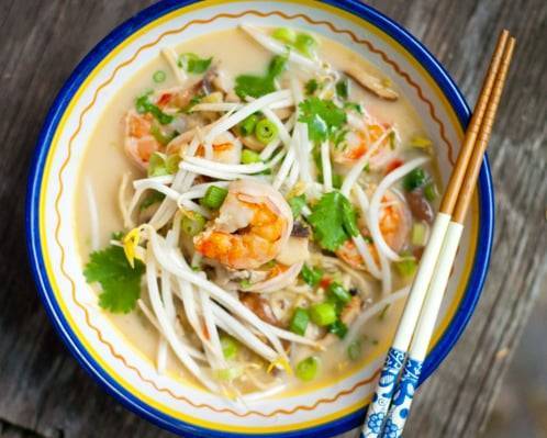 Order Coconut Curry Noodle Soup food online from Sushi Cafe Watertown store, Watertown on bringmethat.com