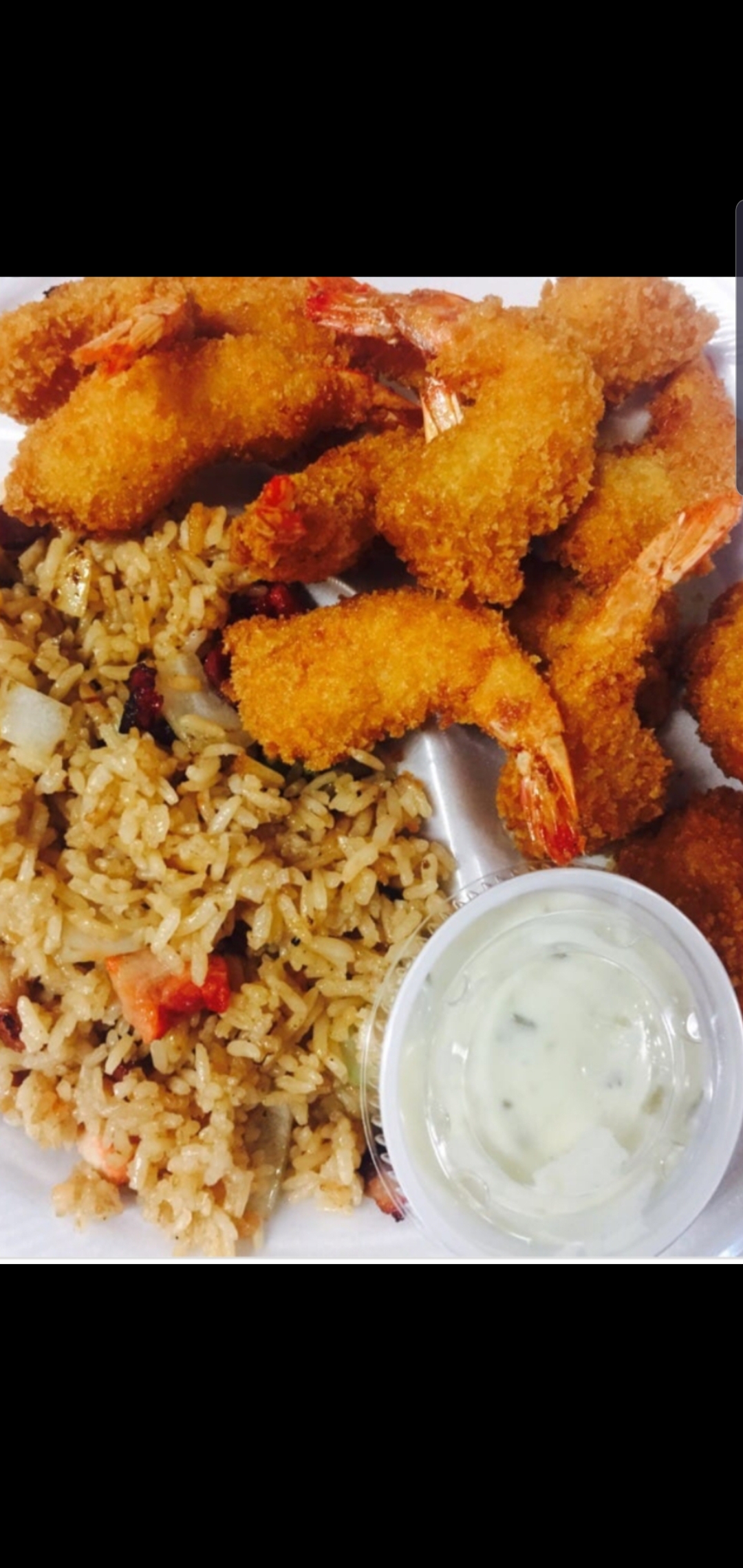 Order 8 Pieces Fried Shrimp With Rice And Veggies Platter. free can soda or water  food online from Bedford gourmet food store, Brooklyn on bringmethat.com