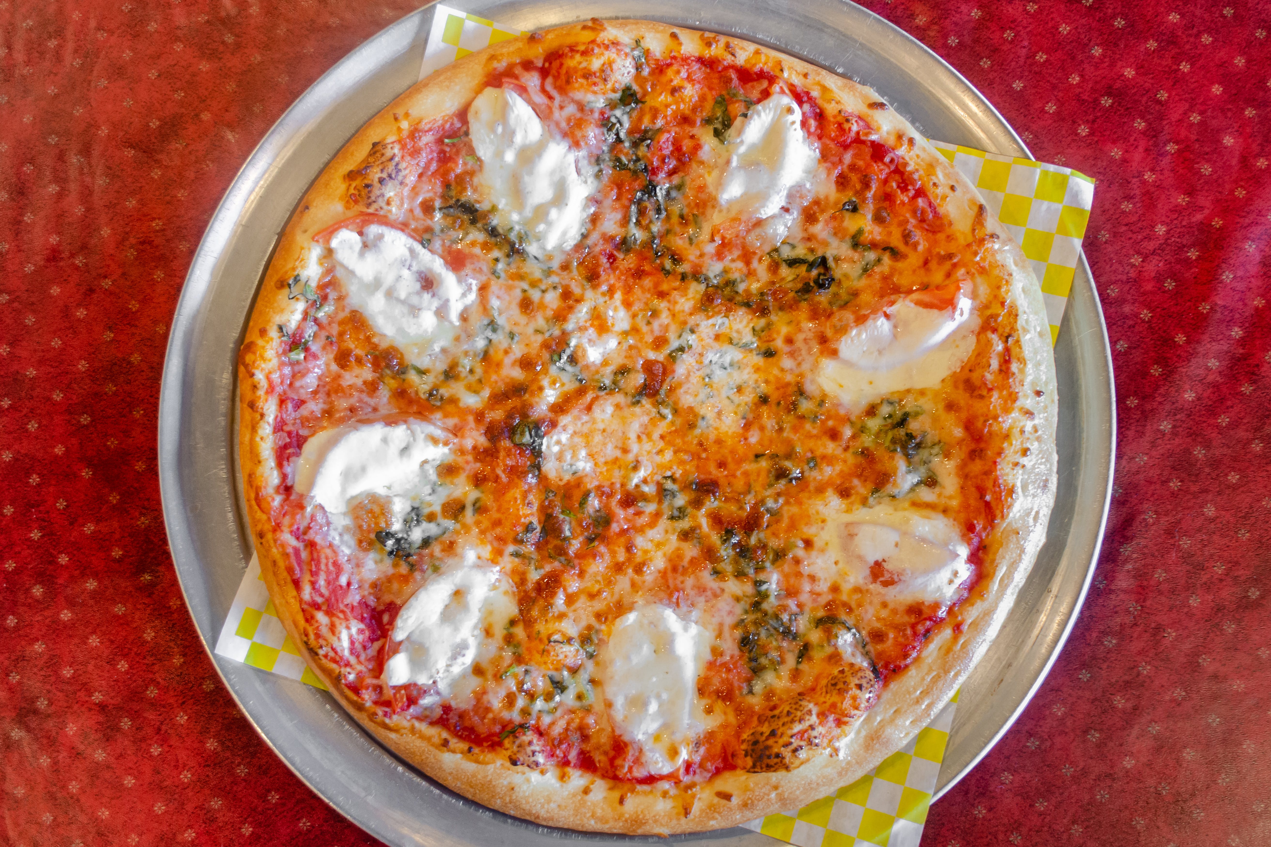 Order Margarita Pizza - Small food online from E Milano's Pizza store, Nashville on bringmethat.com