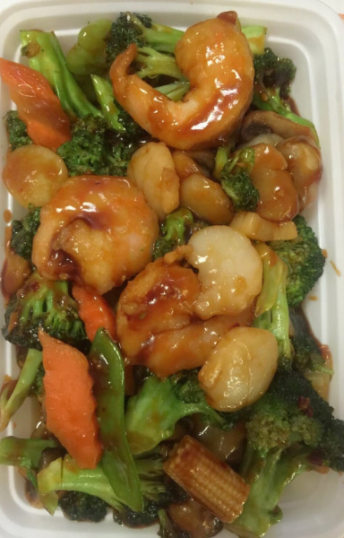 Order B8. Scallop and Shrimp in Garlic Sauce food online from Fairview Chinese Restaurant store, Fairview on bringmethat.com