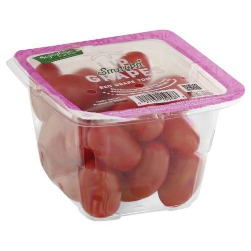 Order Signature Farms · Lip Smackin' Red Grape Tomatoes (16 oz) food online from Albertsons Express store, Broussard on bringmethat.com