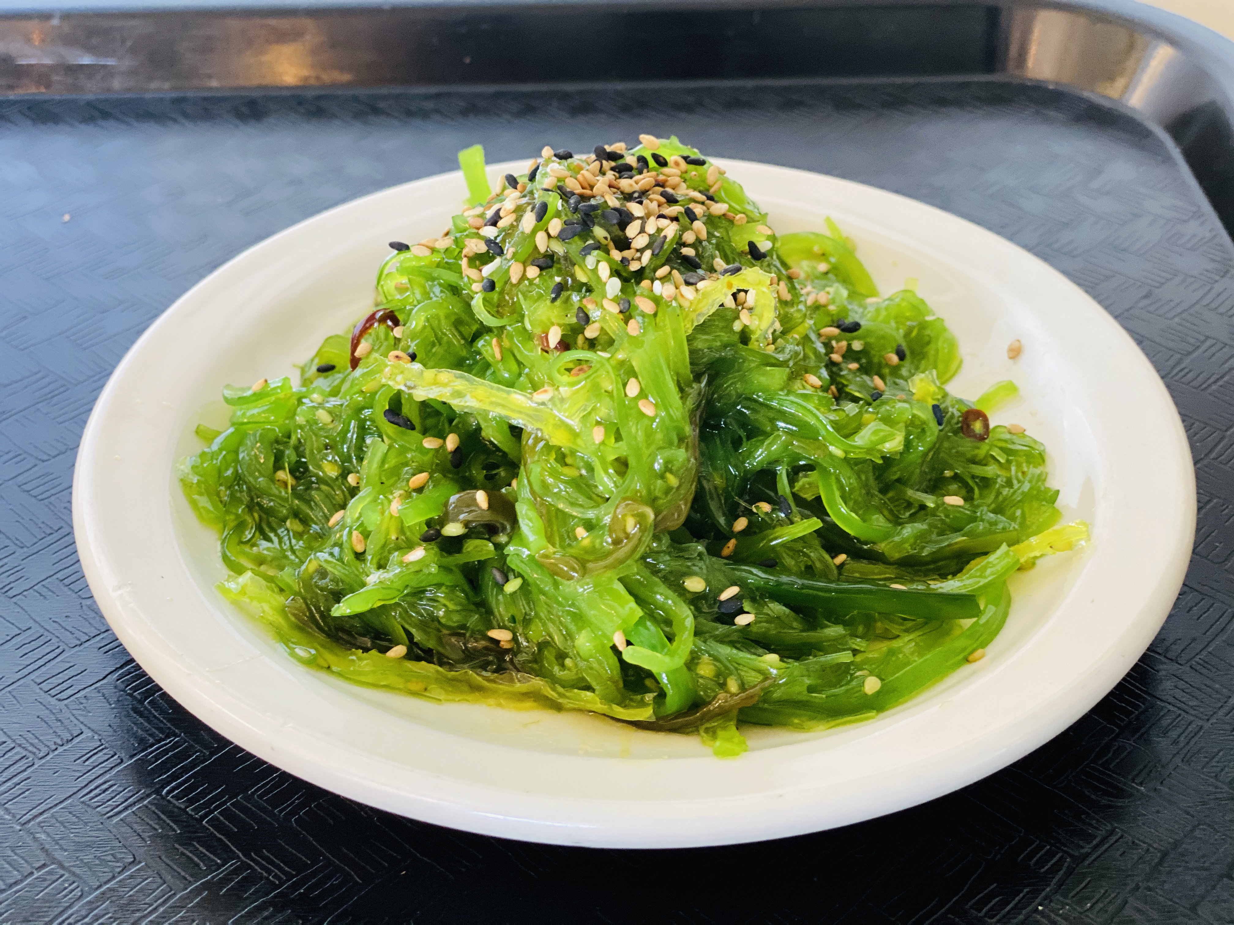 Order 34. Seaweed Salad 海草沙拉 food online from Tengu Sushi store, Newport on bringmethat.com