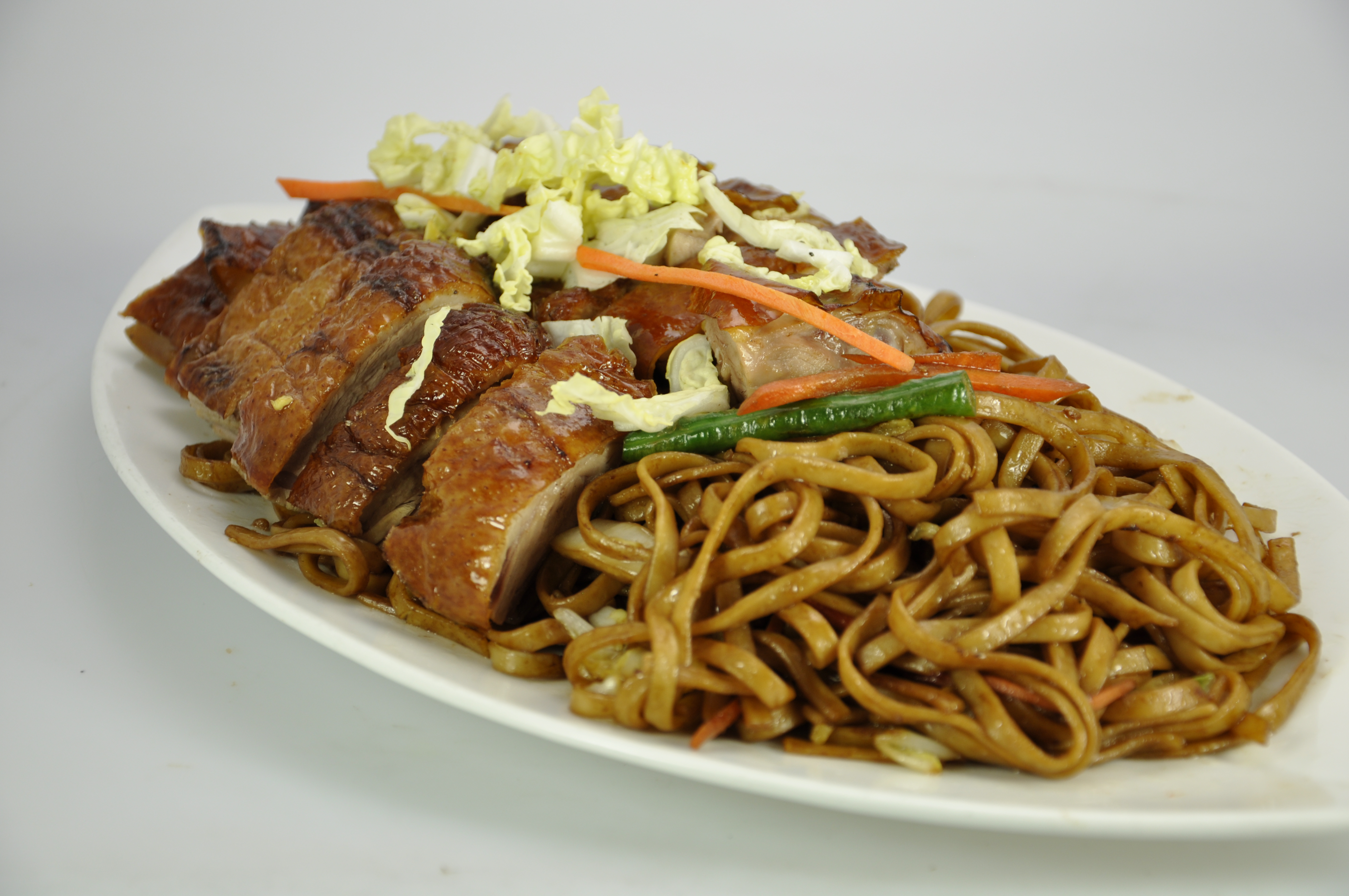 Order Roast Duck Lo Mein food online from Kaieteur Express Restaurant store, South Richmond Hill on bringmethat.com