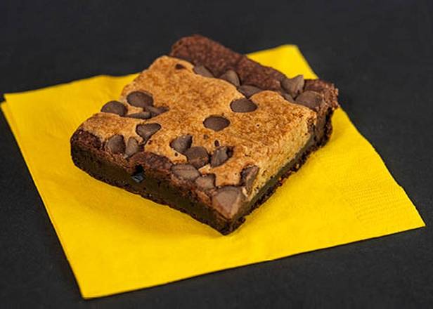 Order Blondie Brownie food online from Dickey Barbecue Pit store, Traverse City on bringmethat.com