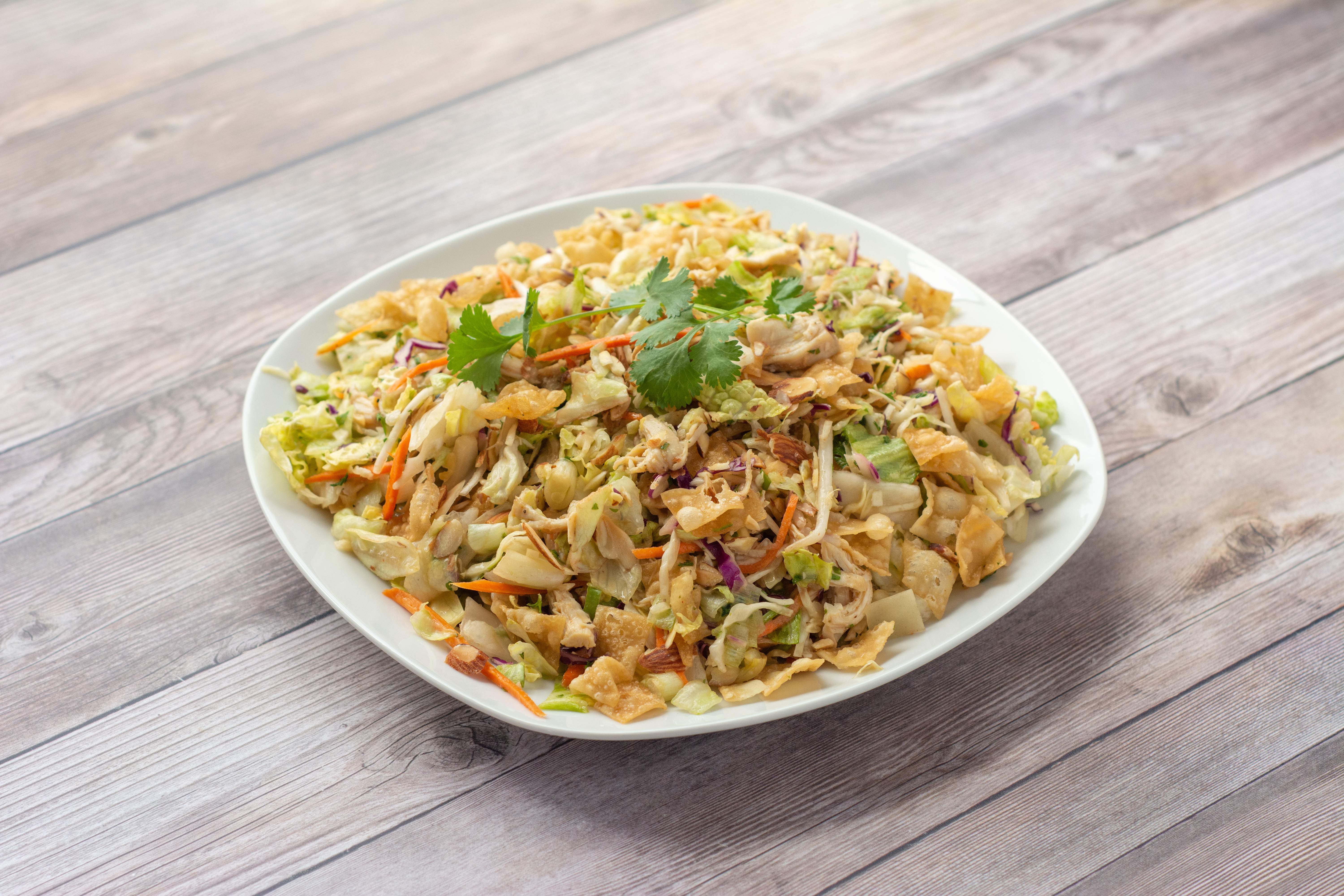 Order Chinese Chicken Salad food online from Sloopy's  store, Manhattan Beach on bringmethat.com