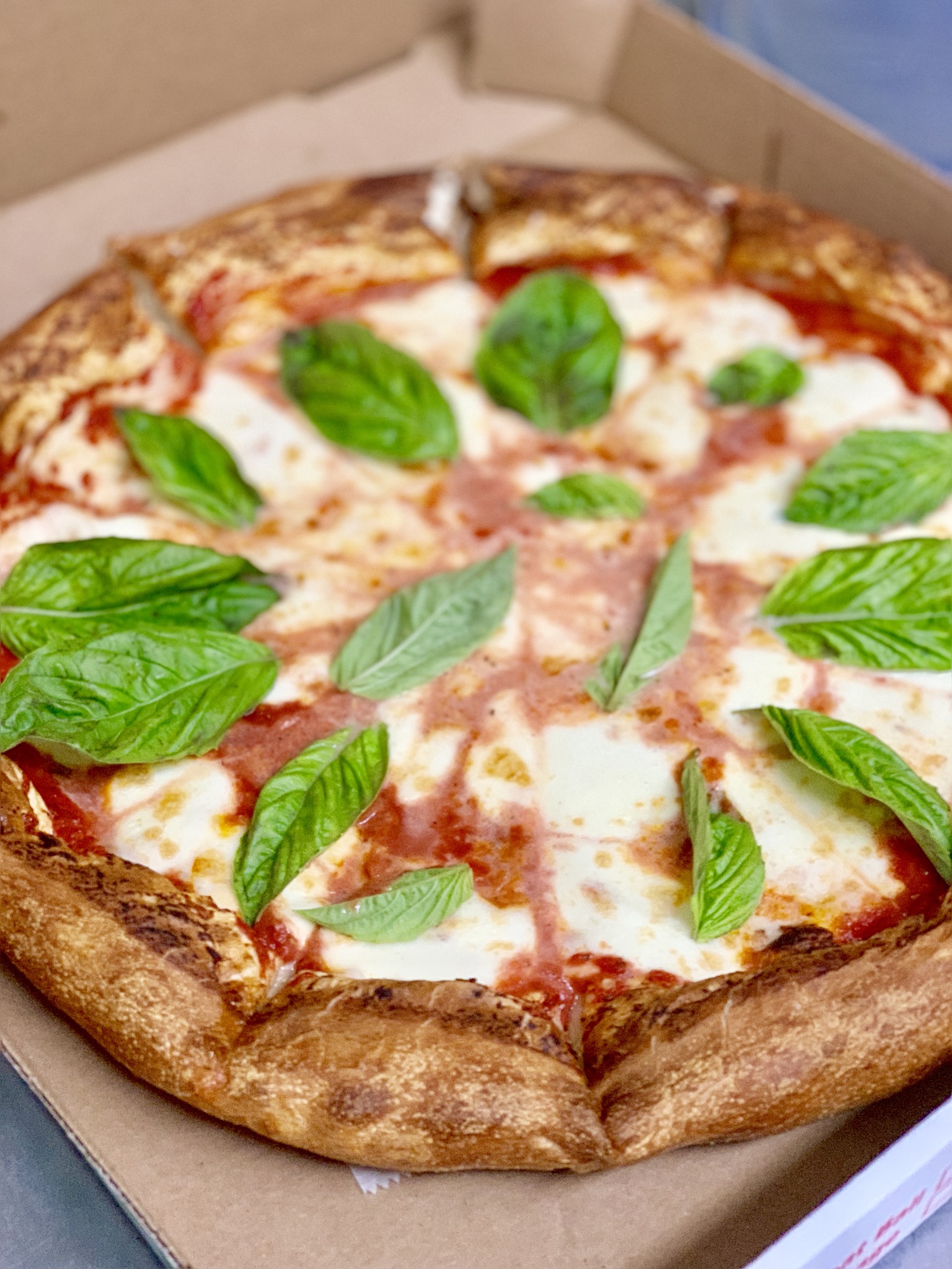 Order Classic Margherita Pizza food online from Pizza Bella Monte store, Pittsburgh on bringmethat.com