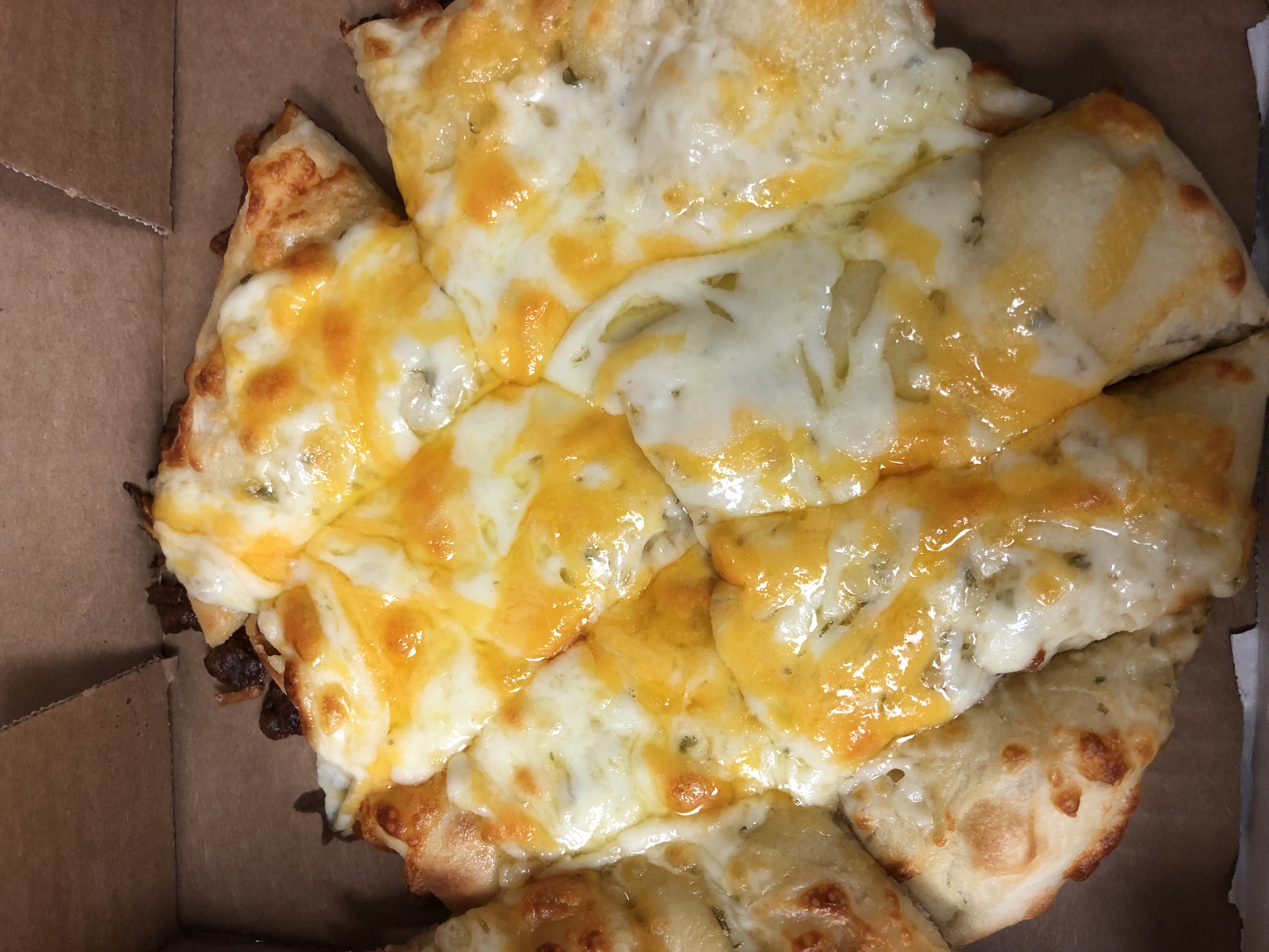 Order Garlic Cheese Bread food online from Dough Boyz Pizzas & Phillys store, Council Bluffs on bringmethat.com