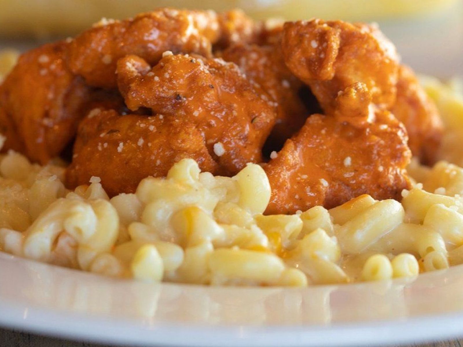 Order Buffalo Chicken Mac 'N Cheese food online from Brothers Bar & Grill store, Fort Collins on bringmethat.com