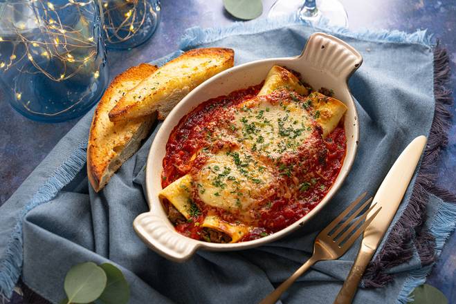 Order WINTER SPECIAL: Cannelloni di Carne food online from Pastini store, Eugene on bringmethat.com