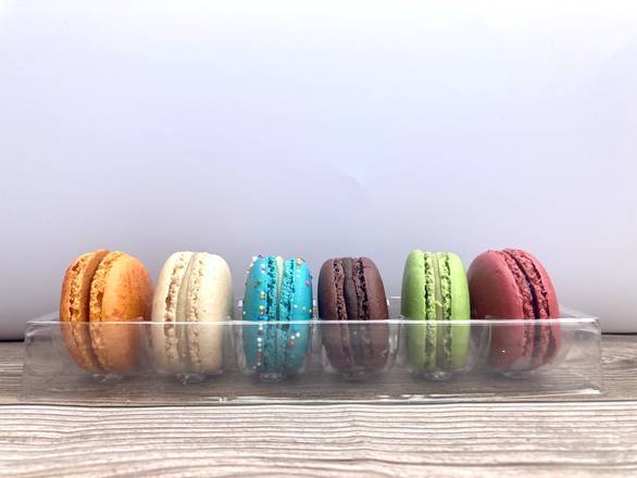 Order 6 macarons food online from Dolce Brooklyn store, New York on bringmethat.com