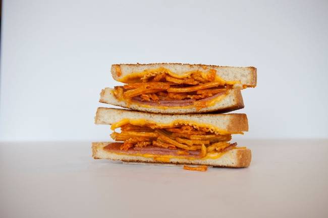 Order B-Willy - tuesday special food online from Grilled Cheese Mania store, Harrisonburg on bringmethat.com