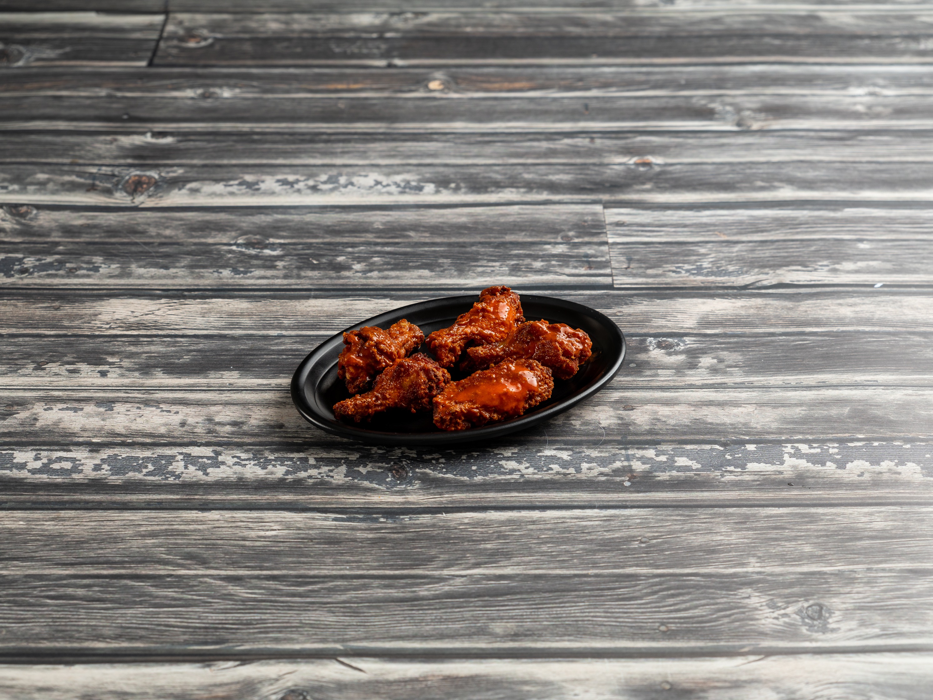 Order Hot Wings food online from Quik-E Foods on 2220 Lakeside Dr. store, Lynchburg on bringmethat.com