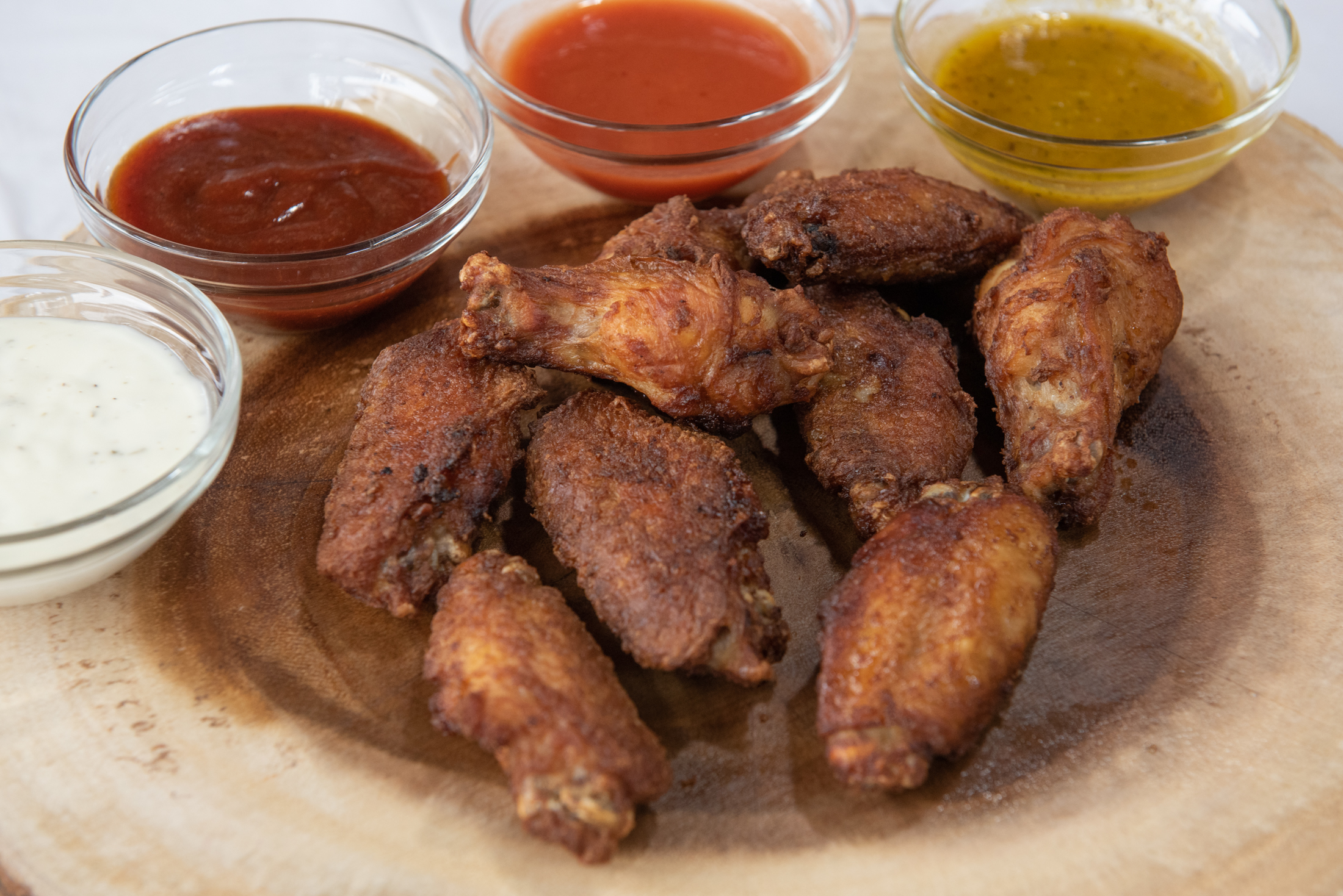 Order Wings food online from Roma Pizza & Pasta store, Nashville on bringmethat.com
