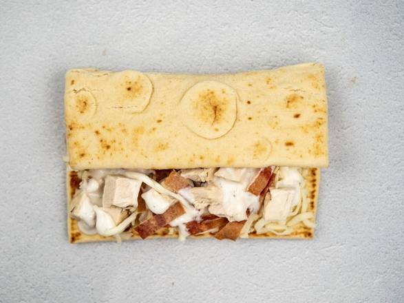 Order BACON CHICKEN RANCH FLATBREAD 2022 food online from Clean Eatz store, Glendale on bringmethat.com