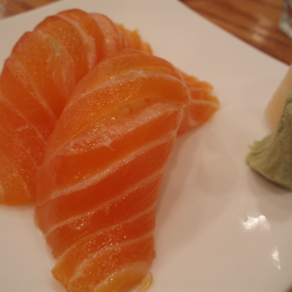 Order Salmon Sushi food online from Ocean sushi store, Glendale on bringmethat.com