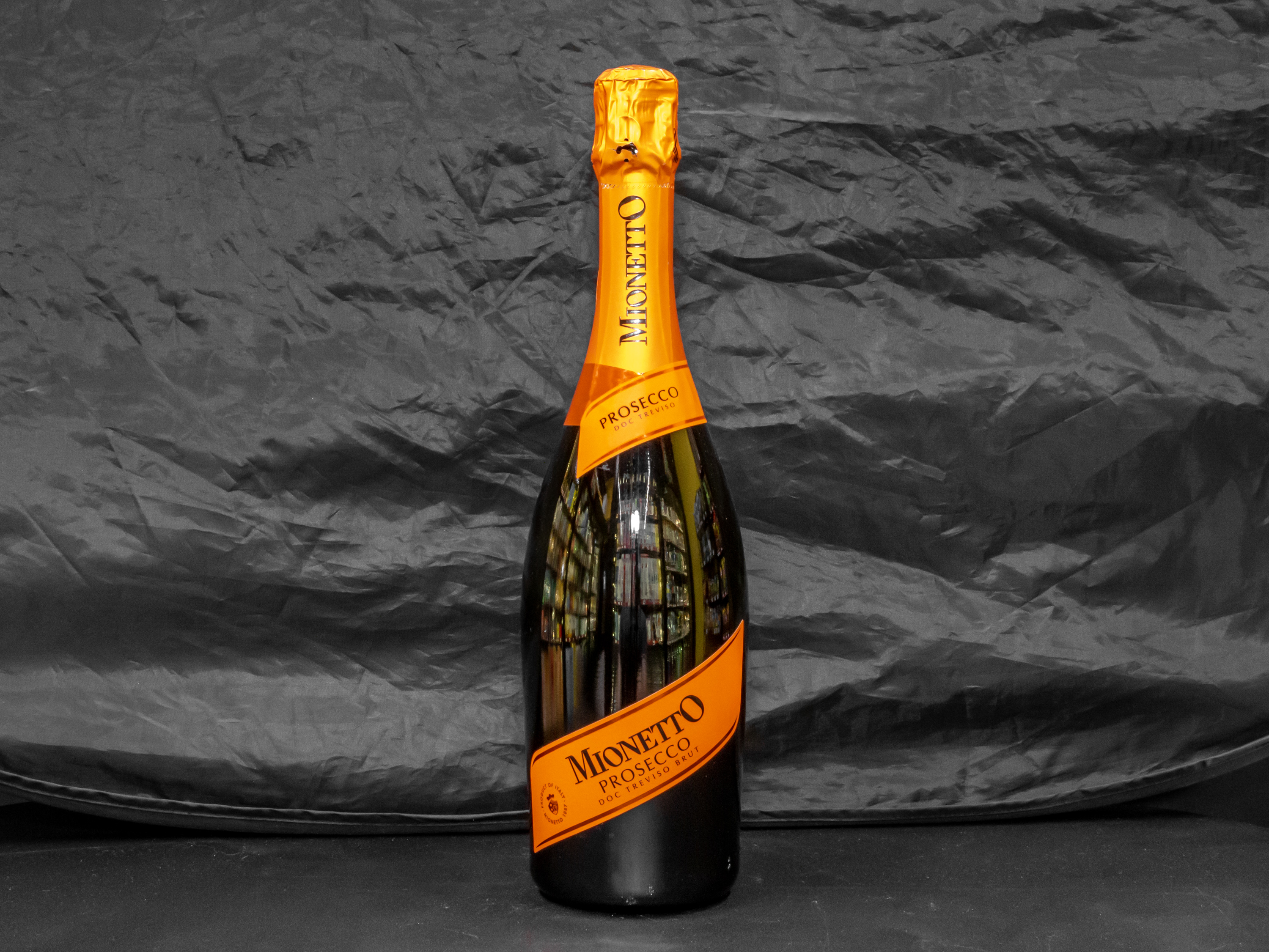 Order Mionetto Prosecco brut,750ml bottle (11.0% ABV) food online from Gold Crown Liquors store, Chicago on bringmethat.com