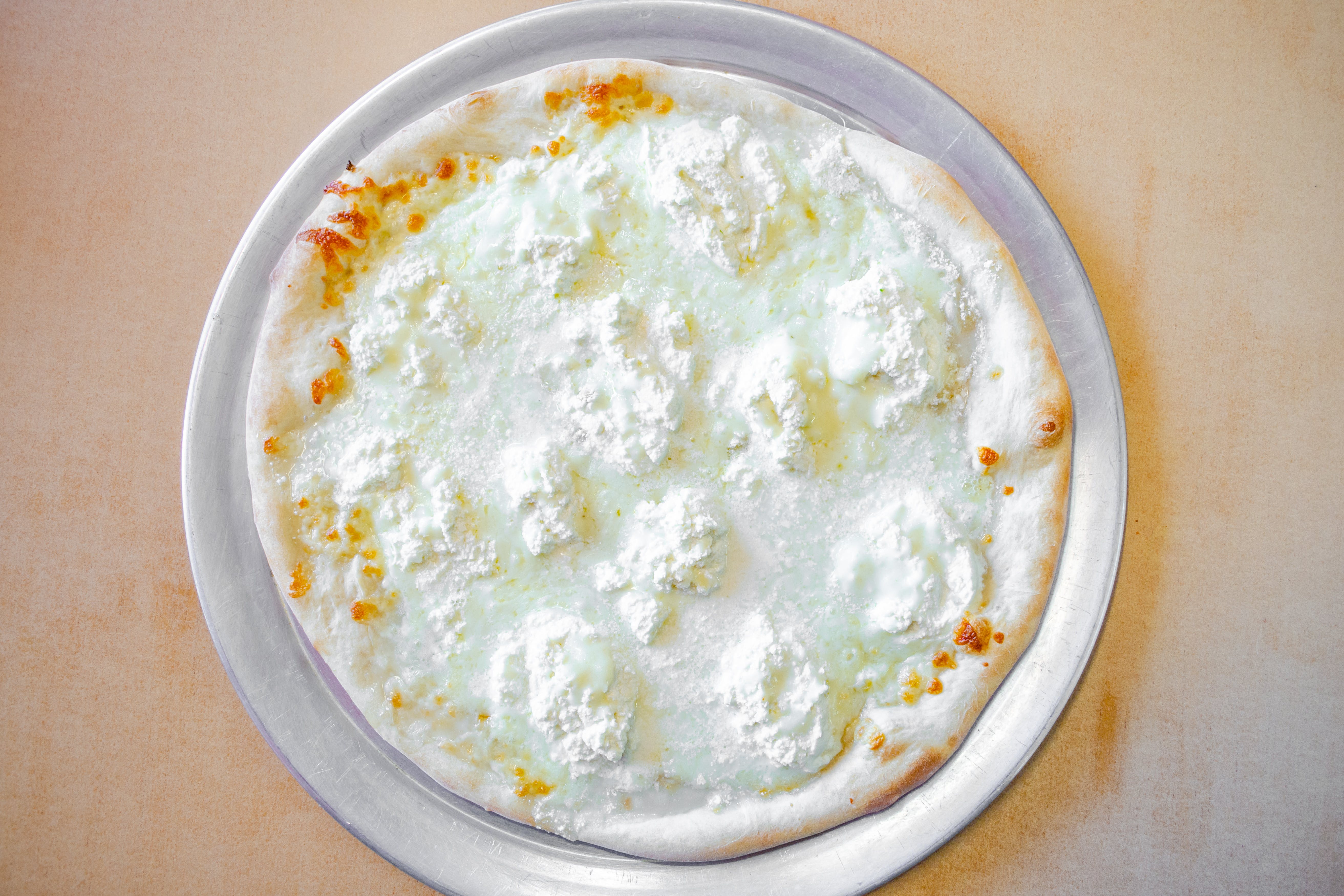 Order White Pizza - Small 12" food online from Ranchito Pizzeria & Mexican Restaurant store, Fords on bringmethat.com