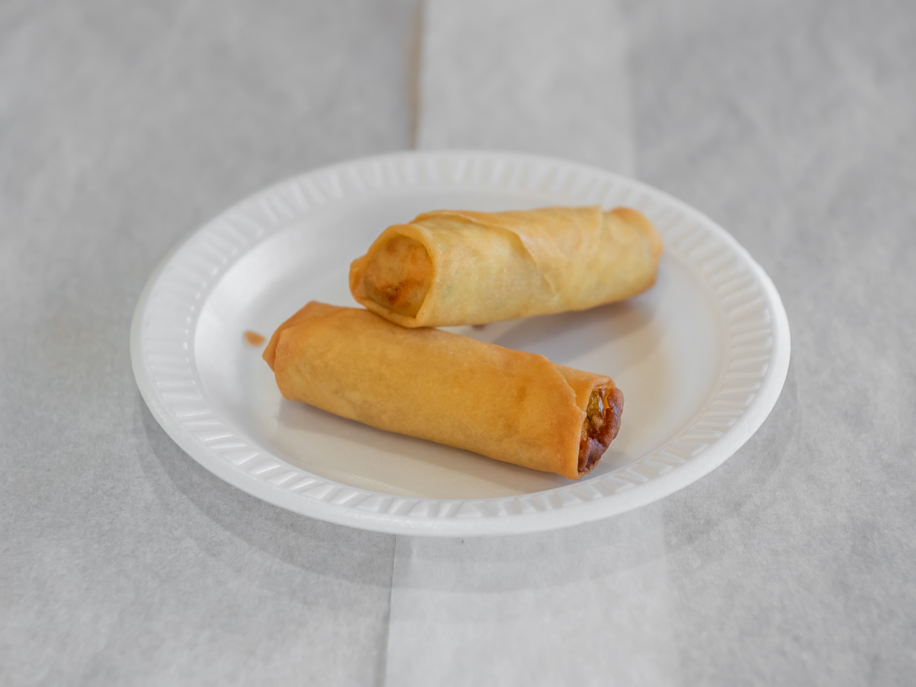 Order Egg Roll (春捲) food online from Long Family Pastry store, Los Angeles on bringmethat.com