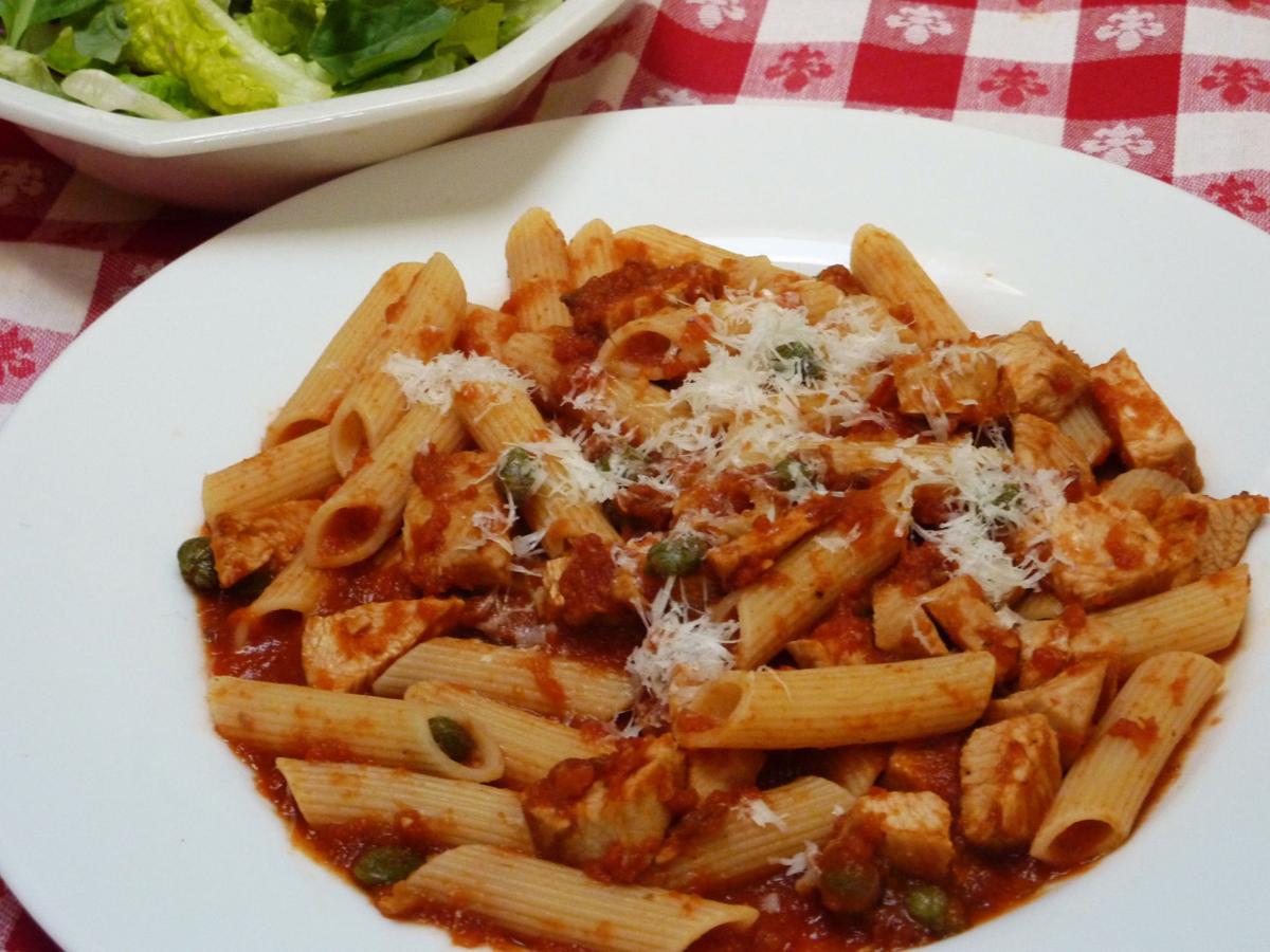 Order Mostaccioli food online from Si-Pie Pizzeria - Sheffield store, Chicago on bringmethat.com