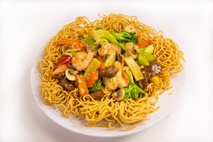 Order N2 Chow Mein Noodle with Gravy food online from Saigon Cafe store, Lawrenceville on bringmethat.com
