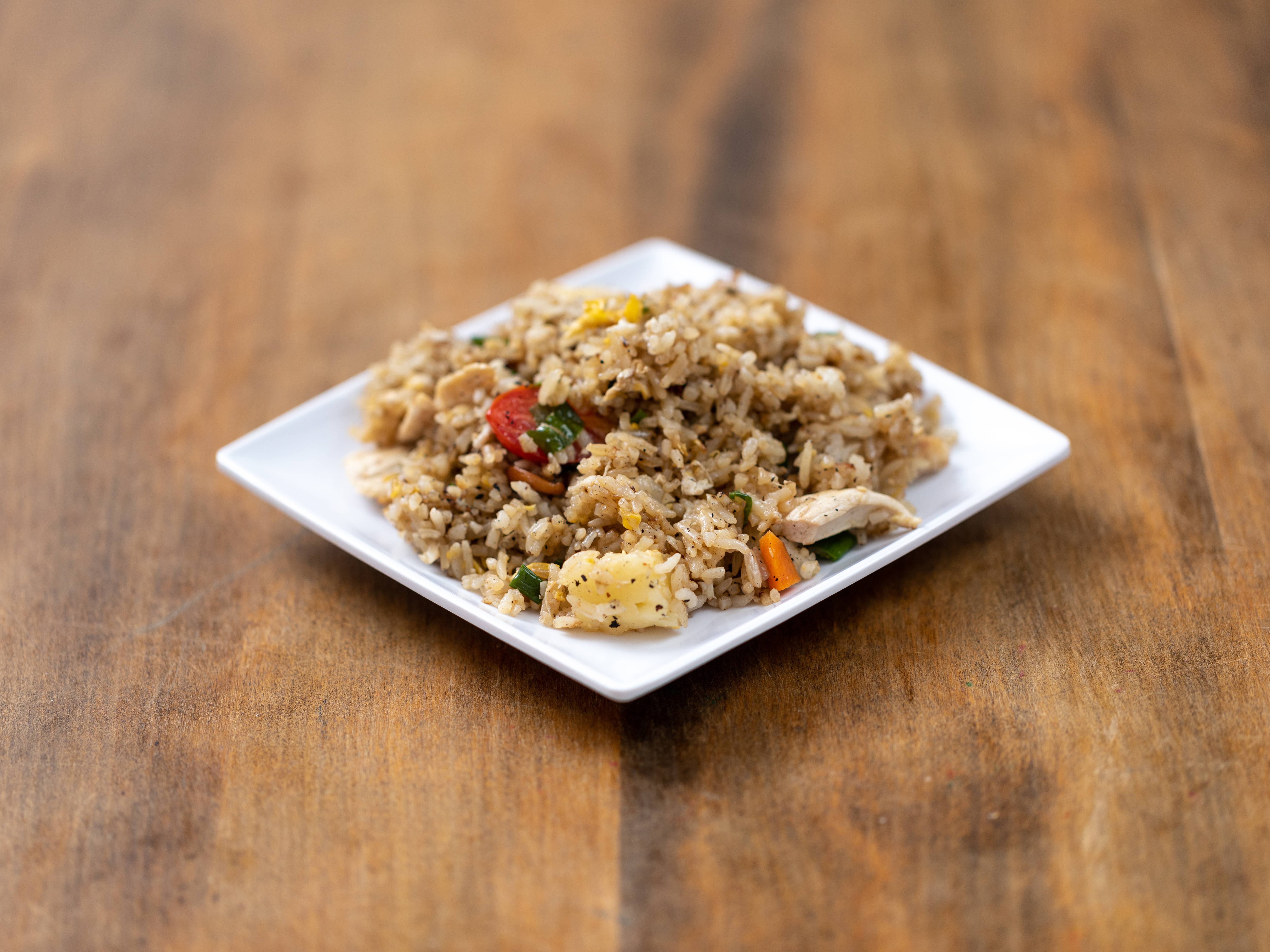 Order Pineapple Fried Rice food online from Charm thai store, Washington on bringmethat.com