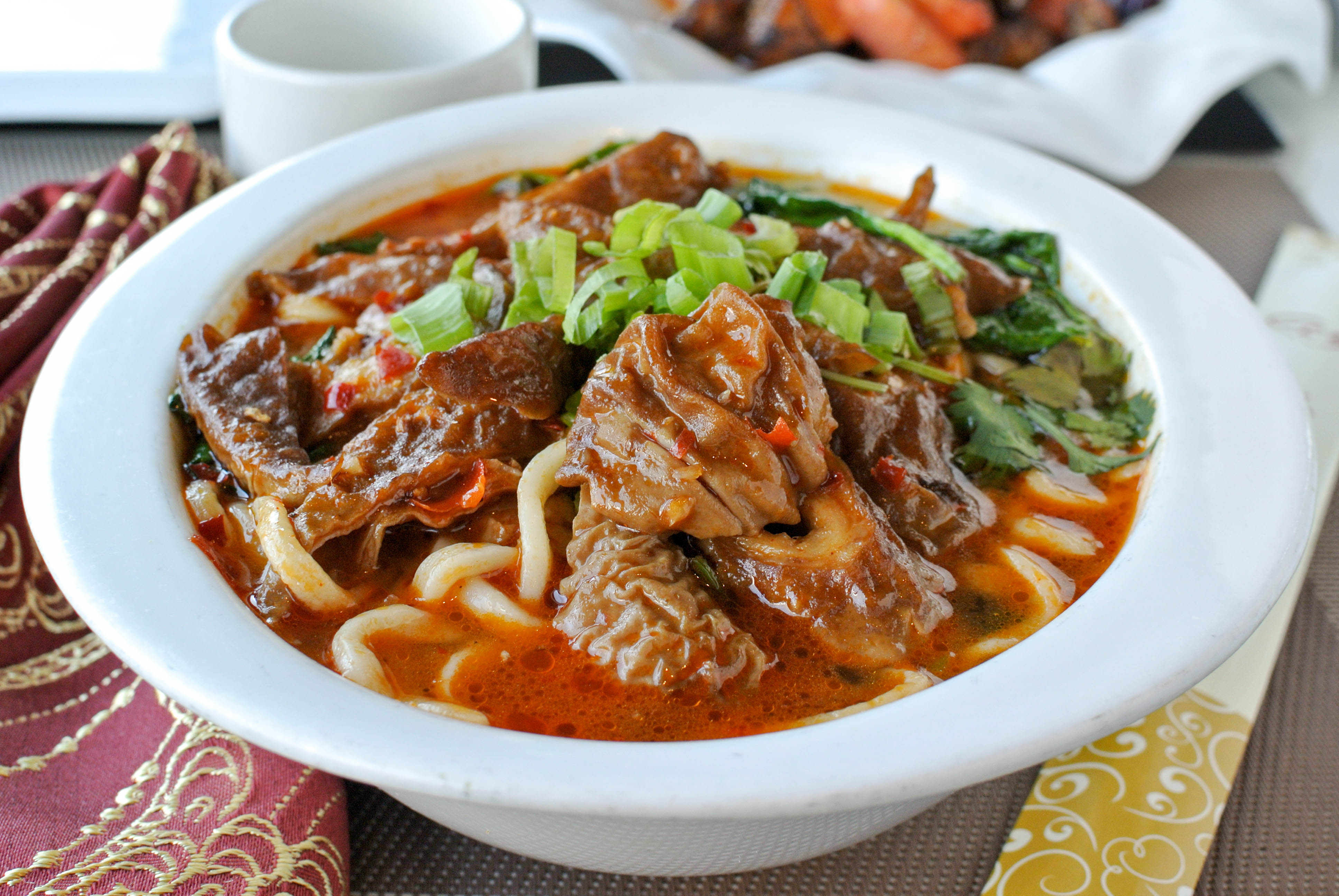 Order Spicy Pork Intestine Noodles 麻辣大腸麵 food online from Fey Restaurant store, Menlo Park on bringmethat.com