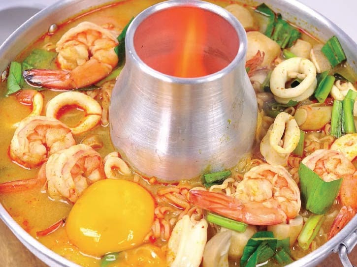 Order Tom Yum Soup food online from Monkey Thai Restaurant And Bar store, Alameda on bringmethat.com