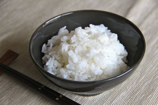 Order Steamed Rice food online from Vons Chicken store, Vallejo on bringmethat.com