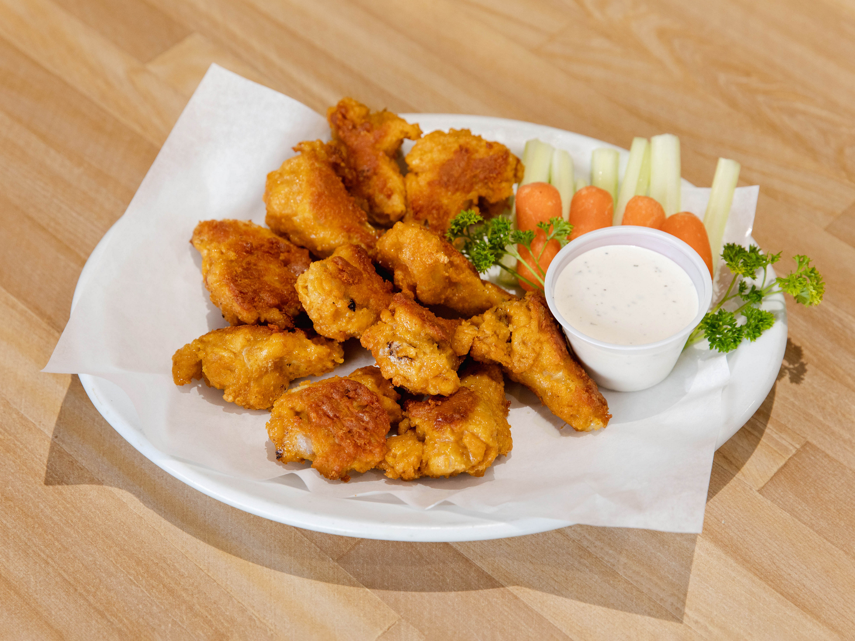Order Chicken Wings food online from Aldos Pizza Pasta Sandwiches store, San Mateo on bringmethat.com