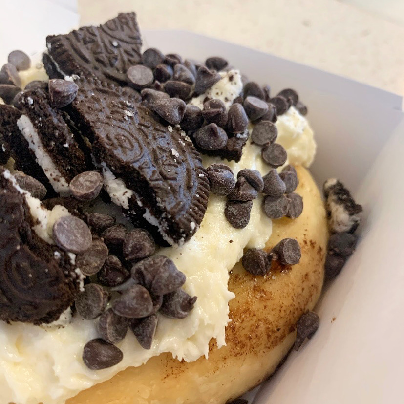 Order Cookies and Cream Roll food online from Cinnaholic store, Henderson on bringmethat.com