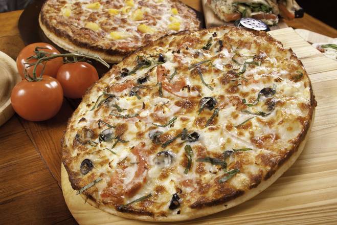 Order 10" Mediterranean Magic Pizza food online from Original Big Tomato store, Pinecrest on bringmethat.com