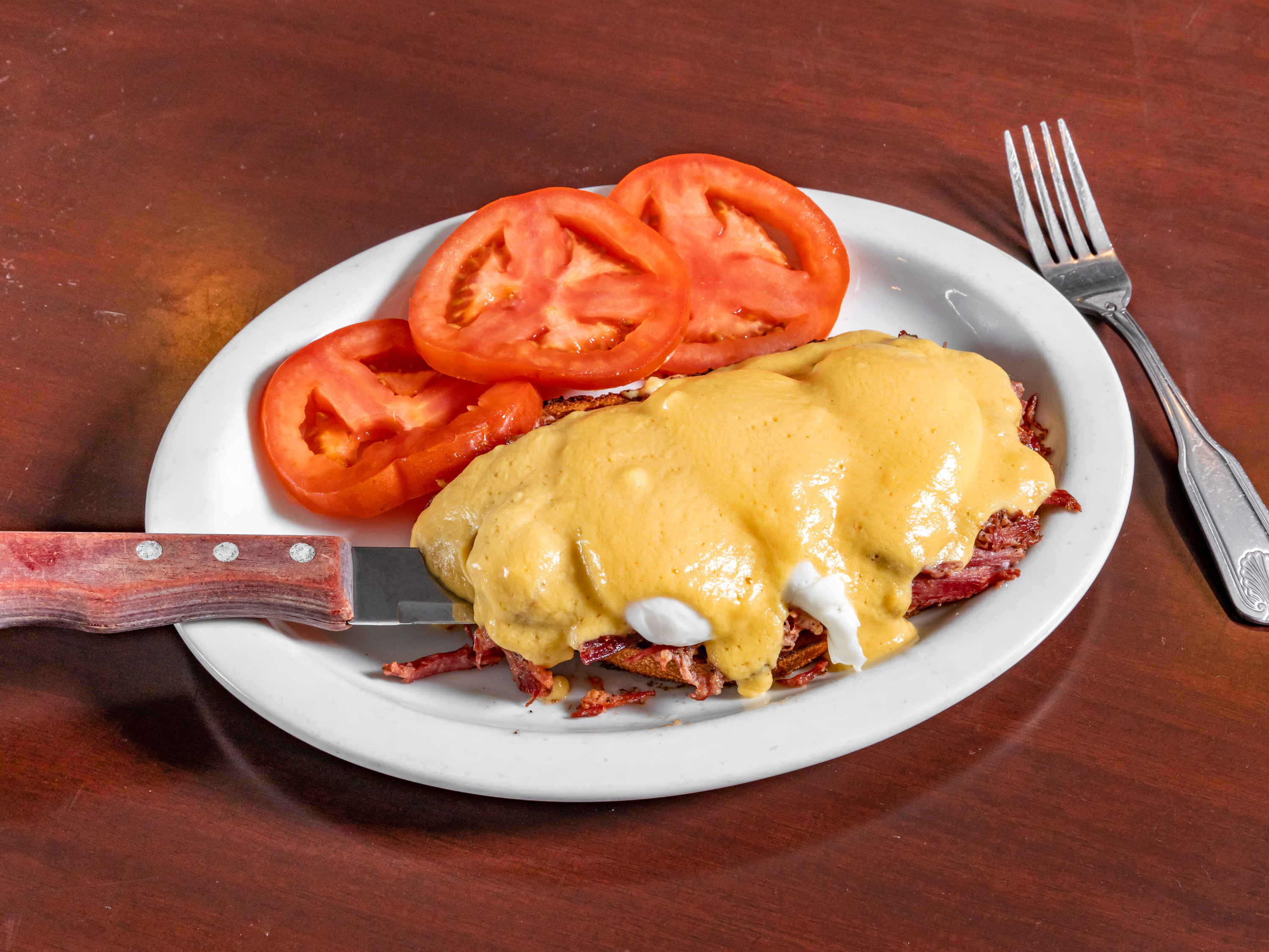 Order Corned Beef Hash Benny food online from Cappy's Cafe store, Newport Beach on bringmethat.com