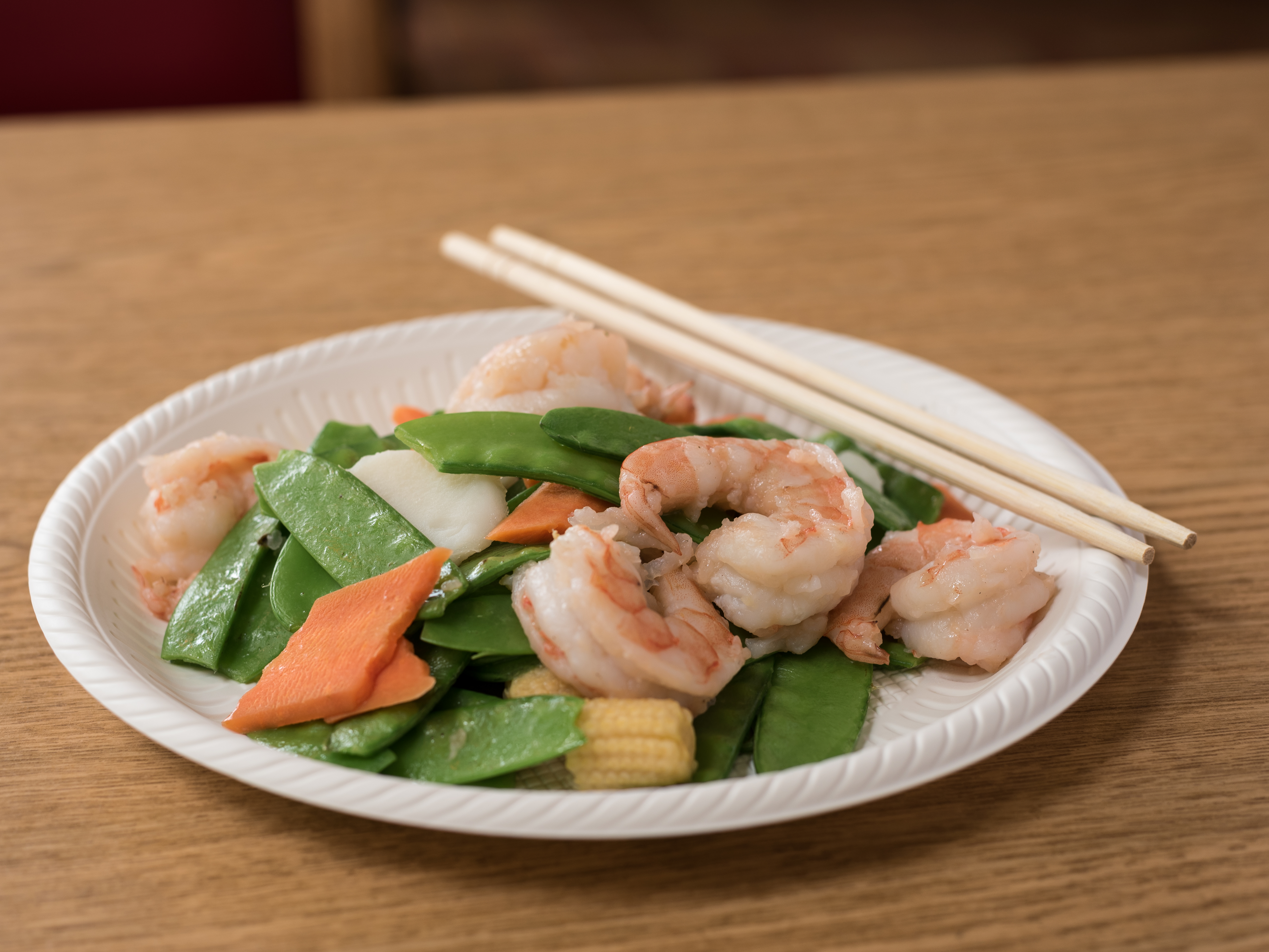 Order 46. Shrimp with Snow Peas food online from Mayflower Chinese Restaurant store, Bethesda on bringmethat.com