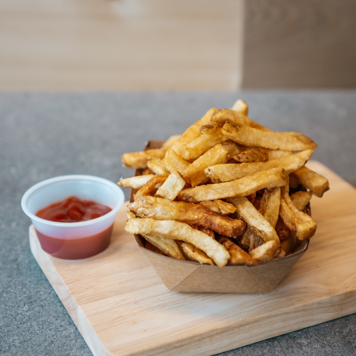 Order Handcut Fries food online from Mainely Burgers store, Cambridge on bringmethat.com