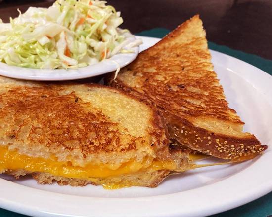 Order Kid's Grilled Cheese food online from Vivian Millennium Cafe store, Studio City on bringmethat.com