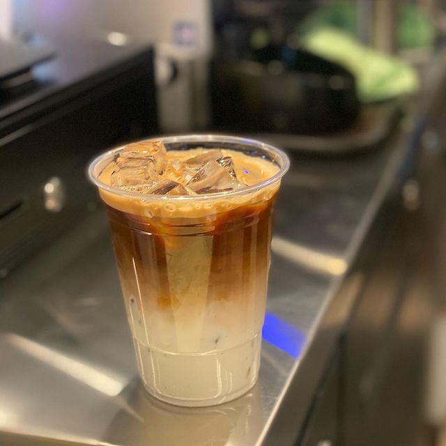 Order ICED LATTE food online from Cafe 2.0 On The Hudson store, Yonkers on bringmethat.com