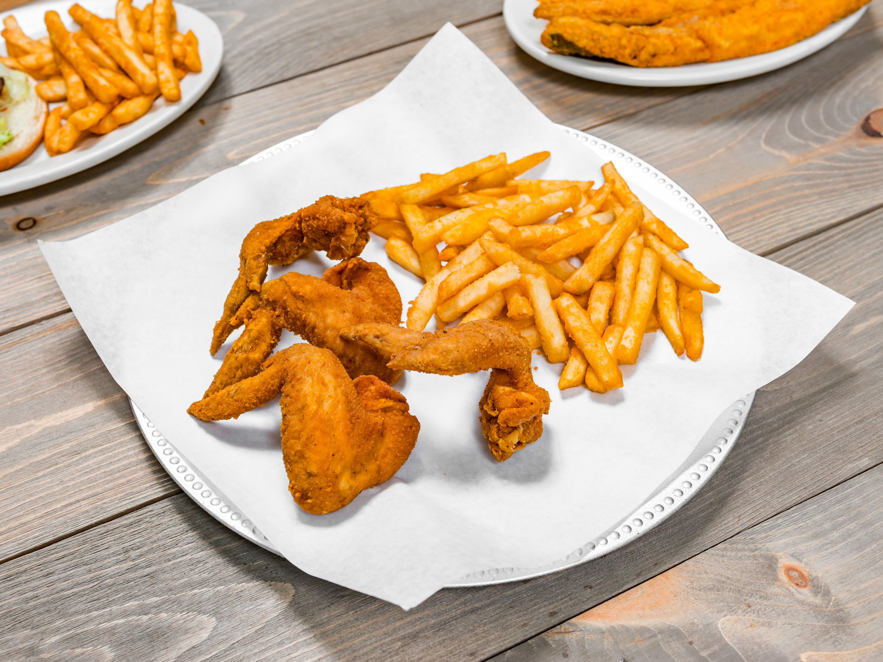 Order 15 Piece Fried Chicken Wings food online from New York Fried Chicken store, Newark on bringmethat.com