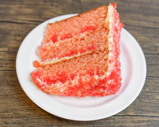 Order Strawberry Cake food online from Mama Southern Style Bbq store, Vauxhall on bringmethat.com