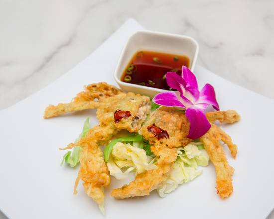 Order Soft Shell Crab food online from Mika Sushi store, Portland on bringmethat.com