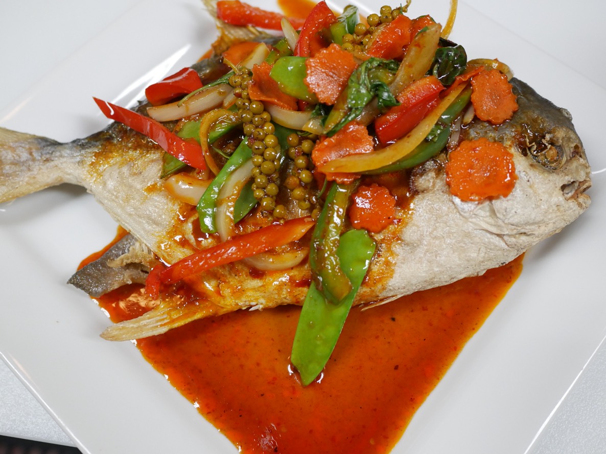 Order Fried Pompano food online from Luv n Eat Thai Cuisine store, Camarillo on bringmethat.com