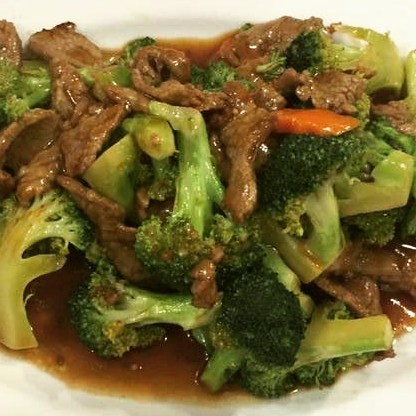 Order Beef with Broccoli food online from Tai San store, Berkeley on bringmethat.com