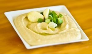 Order Small Garlic Scallion Hummus food online from Woody's Oasis store, East Lansing on bringmethat.com