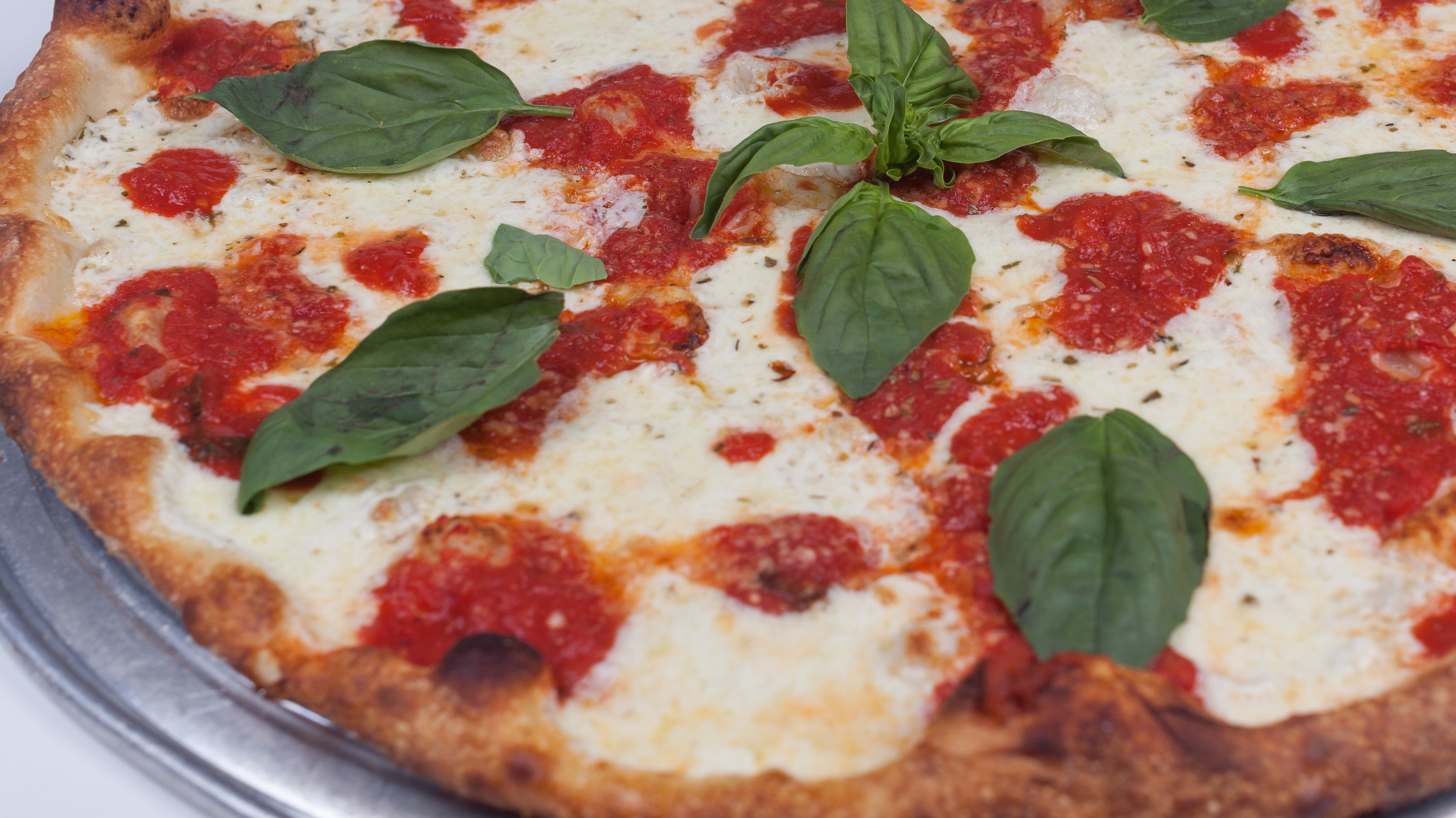 Order Margherita Pie food online from Umberto's Pizzeria store, New Hyde Park on bringmethat.com