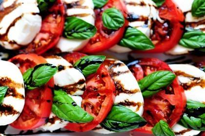 Order Caprese Avocado Salad food online from Italiano Delite - Macungie store, Macungie on bringmethat.com