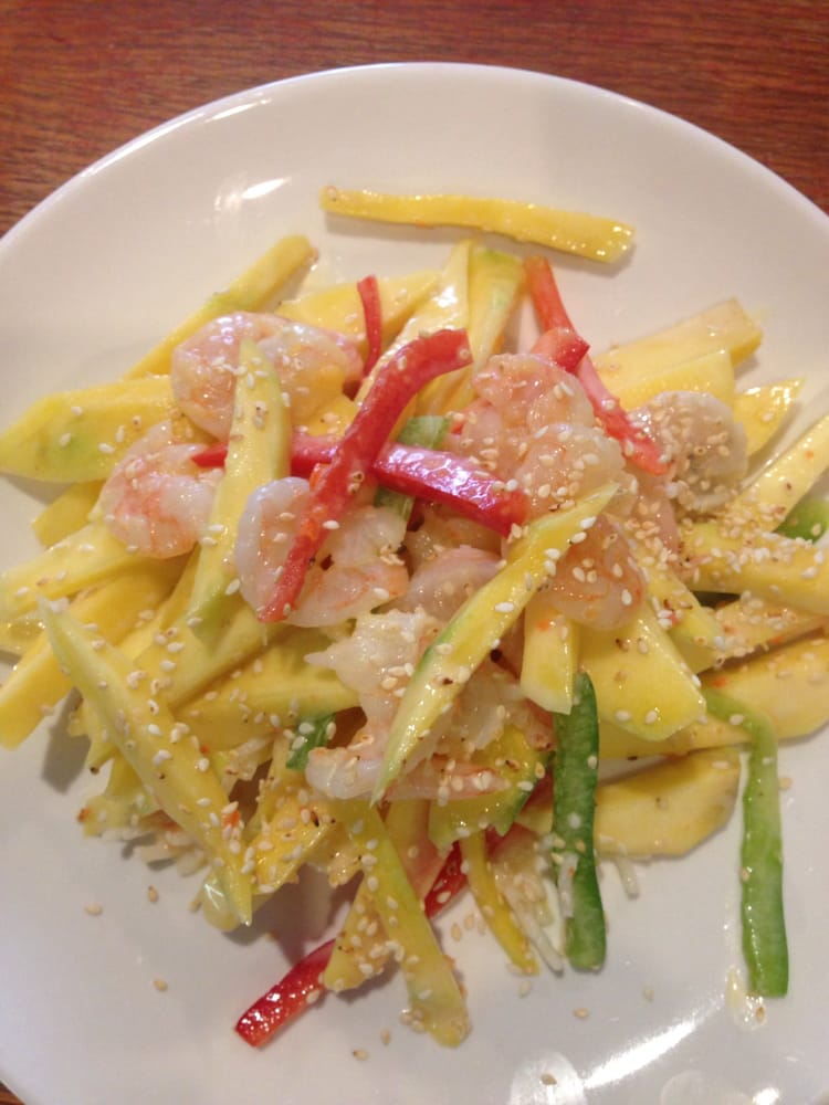 Order Mango Shrimp Salad food online from Chang's kitchen store, San Francisco on bringmethat.com