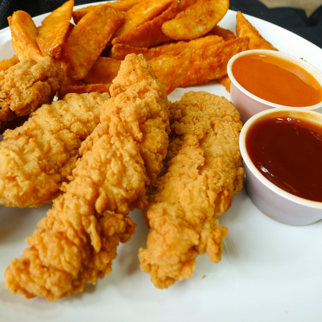 Order Chicken Tenders Dinner - Dinner food online from Georgio's Oven Fresh Pizza store, Middlefield on bringmethat.com